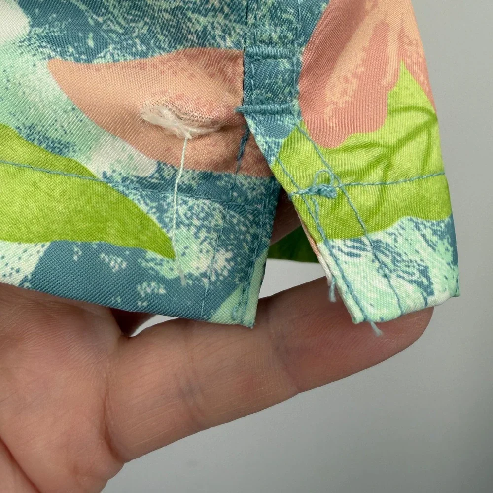Nike Sportswear Mens Tropical Floral Swim Trunks Blue Peach Green Floral XL